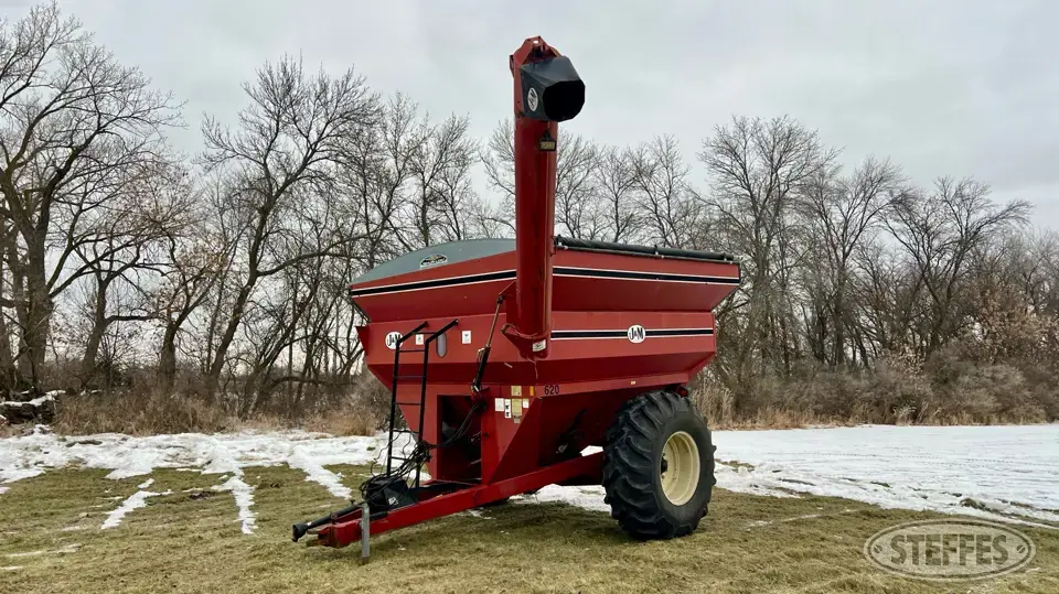 J&M 600-14 Grain Cart