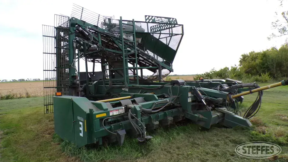 2012 Art's Way 6812A Sugarbeet Harvester