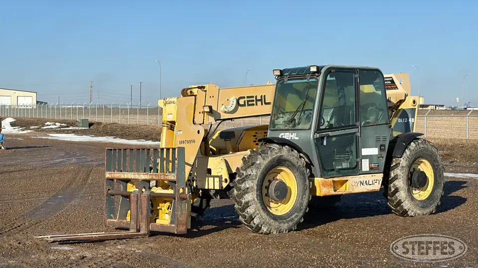 Gehl DL12-40 Telescopic Forklift