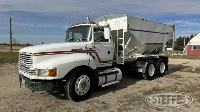 1994 Ford LTL9000