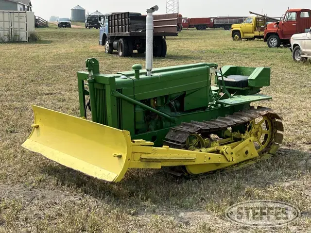 John Deere MC Crawler