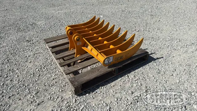 GIYI CAT 305