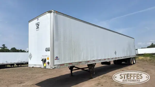 2007 Utility 4000DX