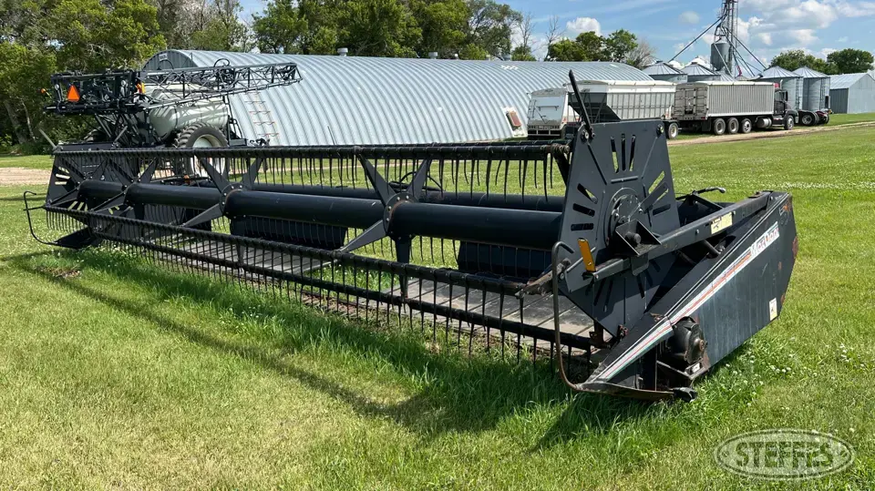 1992 MacDon 960 Draper Head