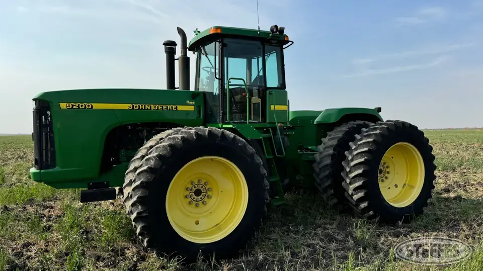 1997 John Deere 9200 4WD Tractor