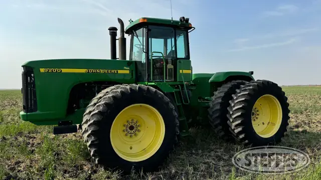 1997 John Deere 9200