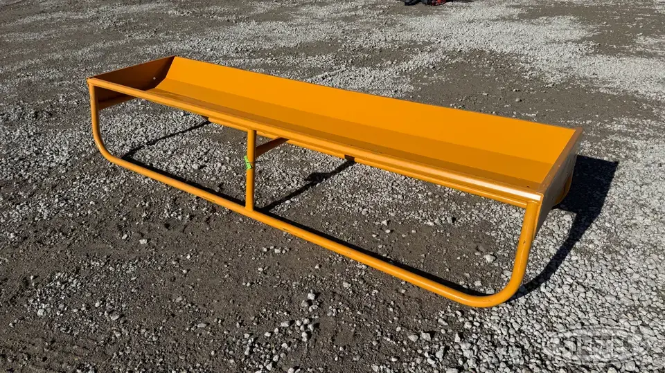 2026 Industrias America C10 Feeders and Bunk
