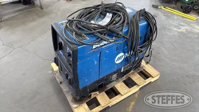 Miller Bobcat 225