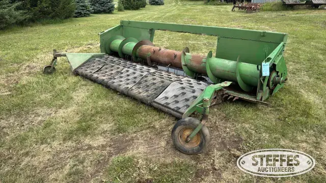John Deere pickup head