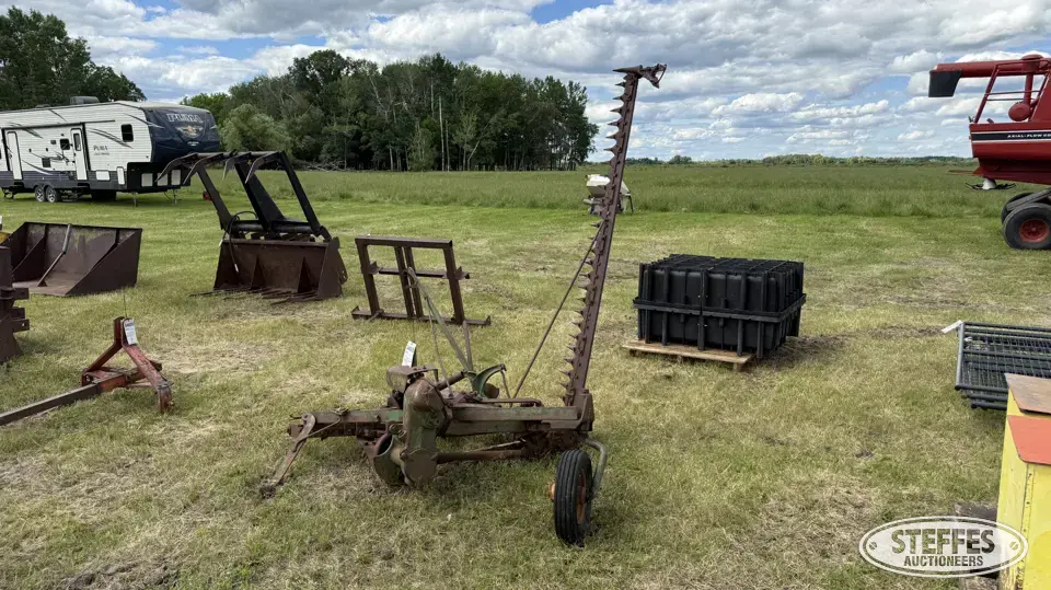 John Deere sickle mower