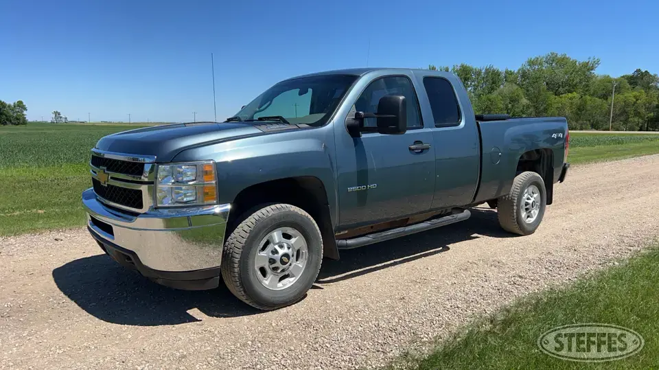 2013 Chevrolet Silverado 2500 HD 3 Quarter Ton Pickup