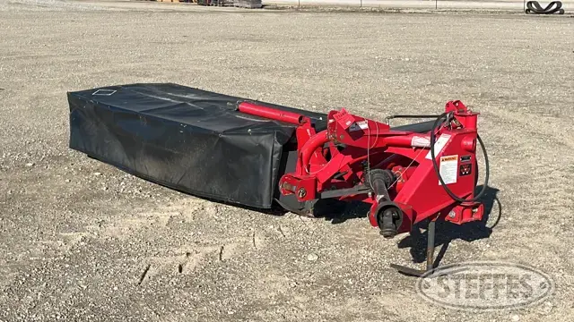 2013 Massey Ferguson 1329