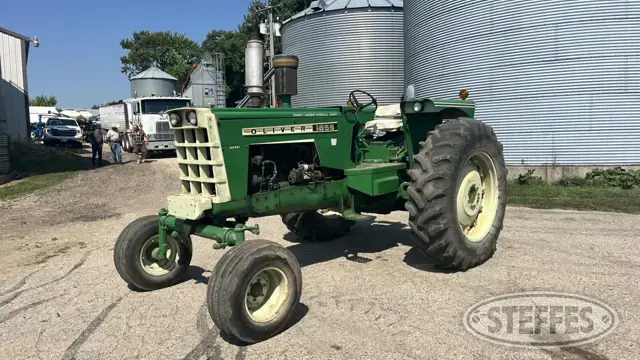 1971 Oliver 1855