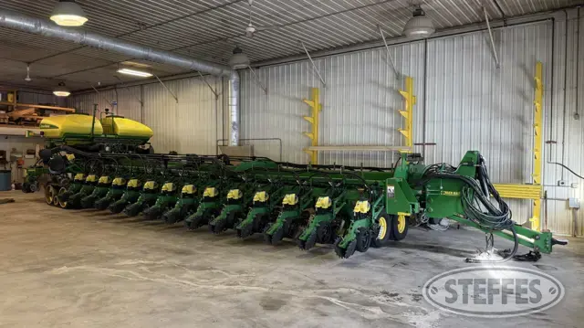 2014 John Deere DB90