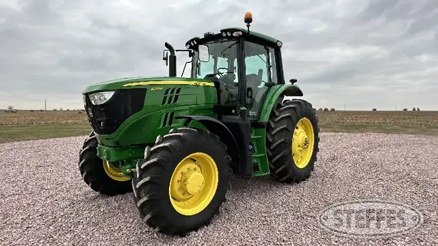 2022 John Deere 6155M