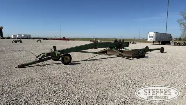 John Deere 940
