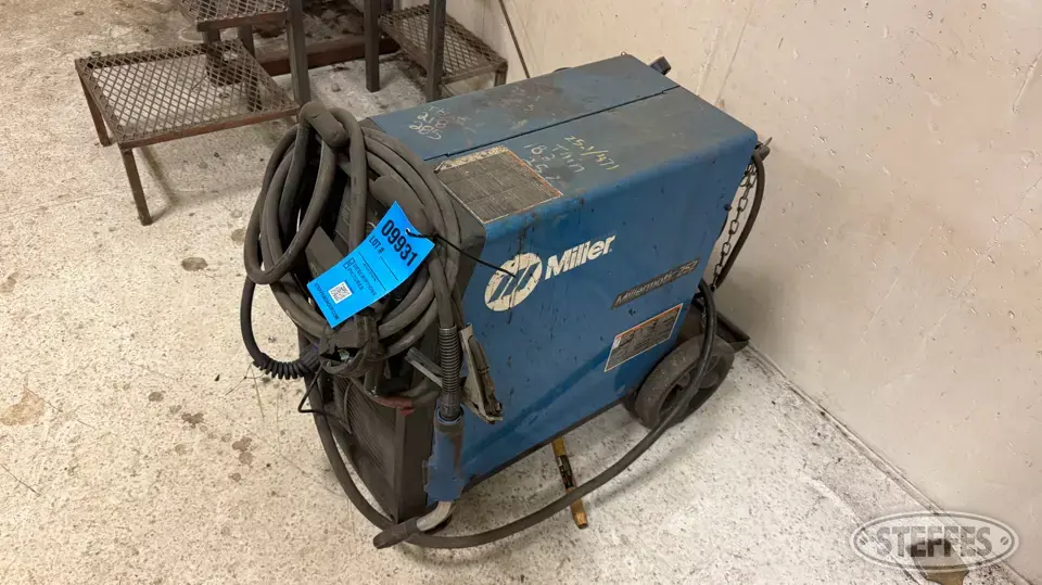 Miller Millermatic 252 Welding