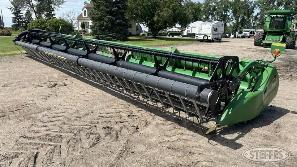 2011 John Deere 635F HydraFlex Flex Head