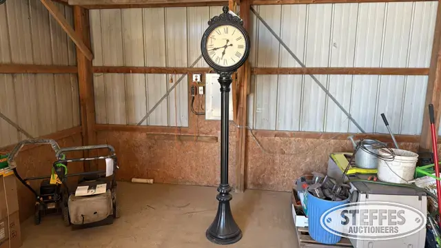 Antique clock & thermometer