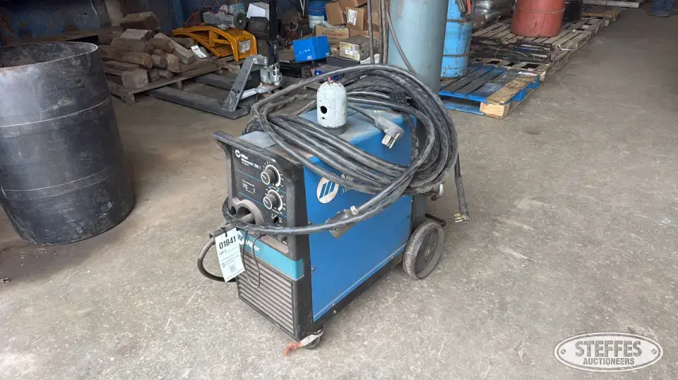 Miller Millermatic 250X Welding