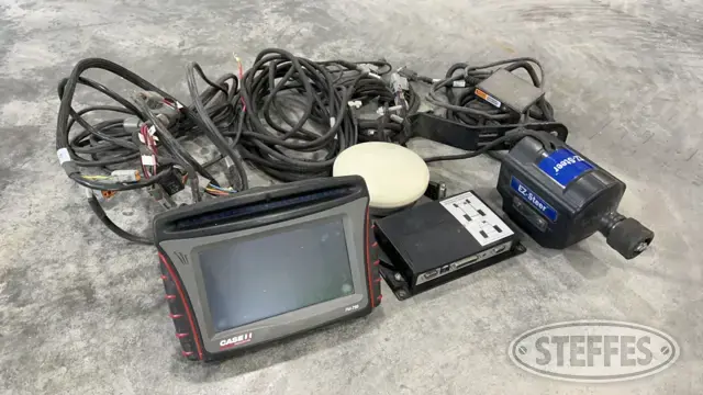 Trimble FM-750