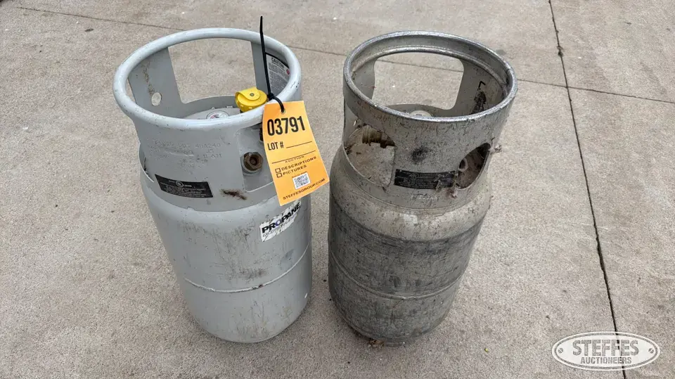 (2) Forklift LP tanks