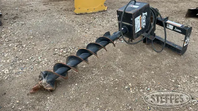 Lowe 1650CLH