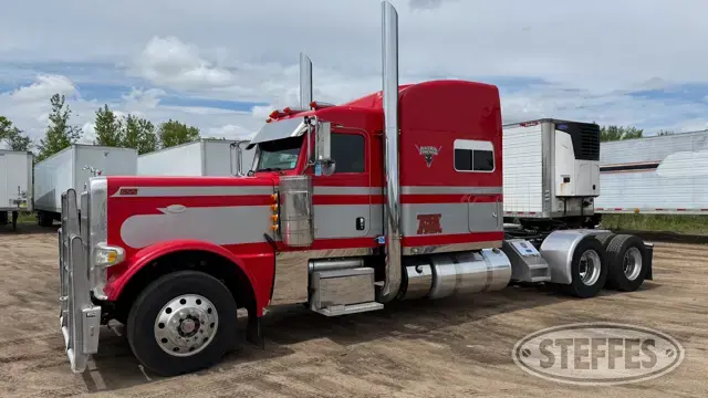 2018 Peterbilt 389 EXHD