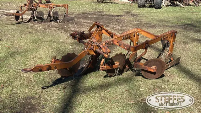 Allis-Chalmers plow