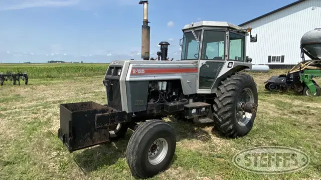 1980 White 2-135
