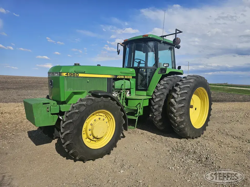 1993 John Deere 4960 MFWD Tractor
