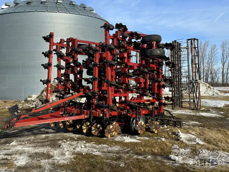 Salford 570 RTS Vertical Tillage