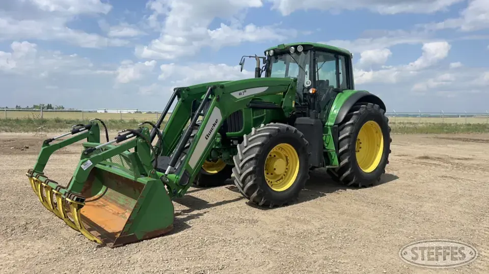 2007 John Deere 7530 Premium MFWD Tractor