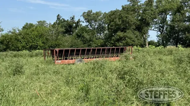 Creep Silage Feeder
