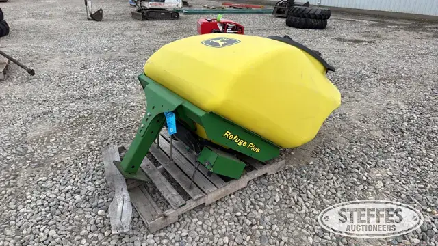 John Deere CCS Refuge Plus tank