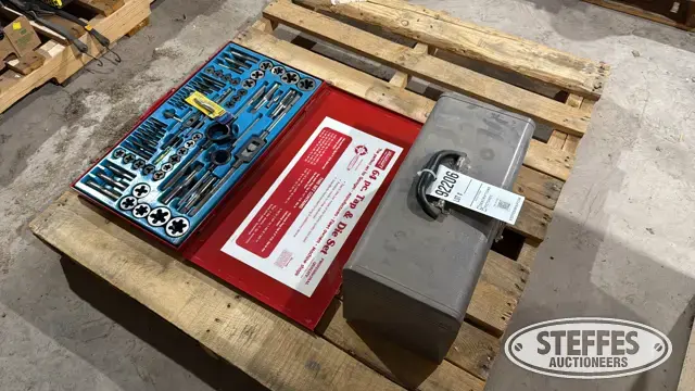 Duracraft tap & die set