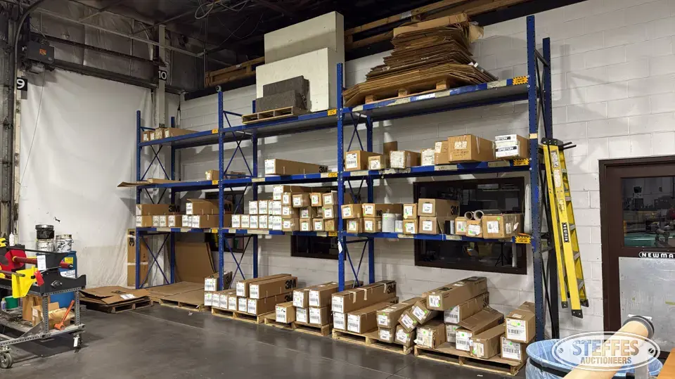 Pallet racking Storage and Bench
