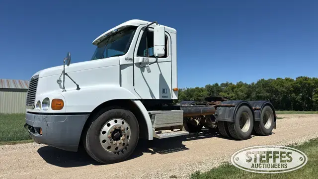 2003 Freightliner Century Class S/T