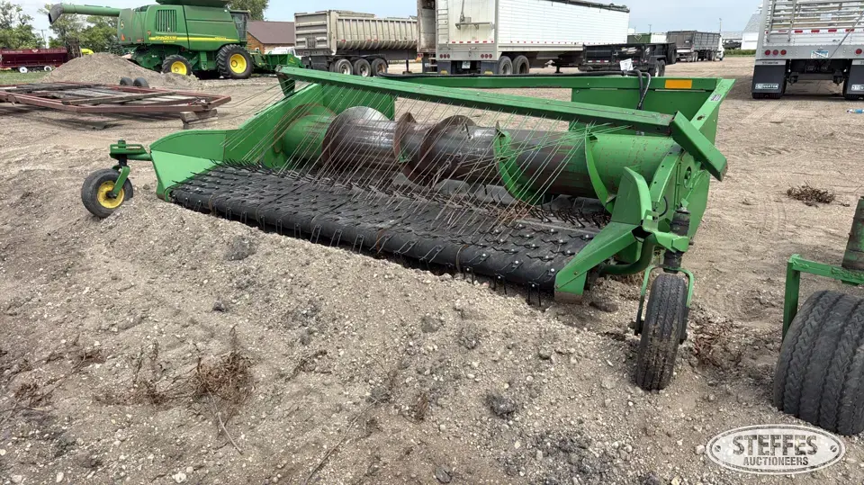 1989 John Deere 912 Pickup Head