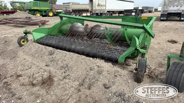 1989 John Deere 912