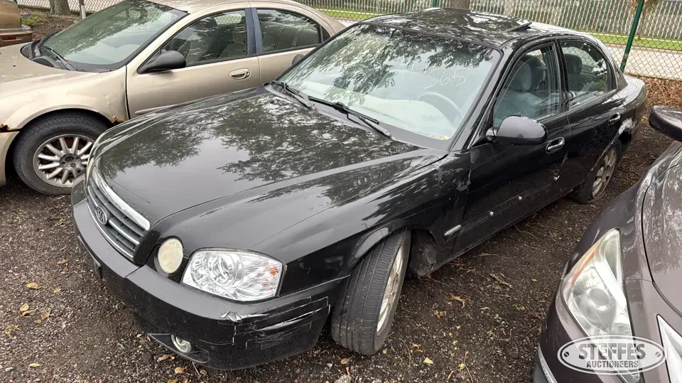 2006 Kia Optima EX Car