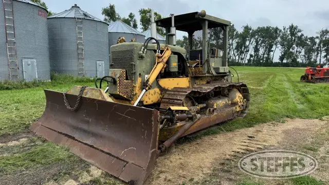 1958 International TD18-182