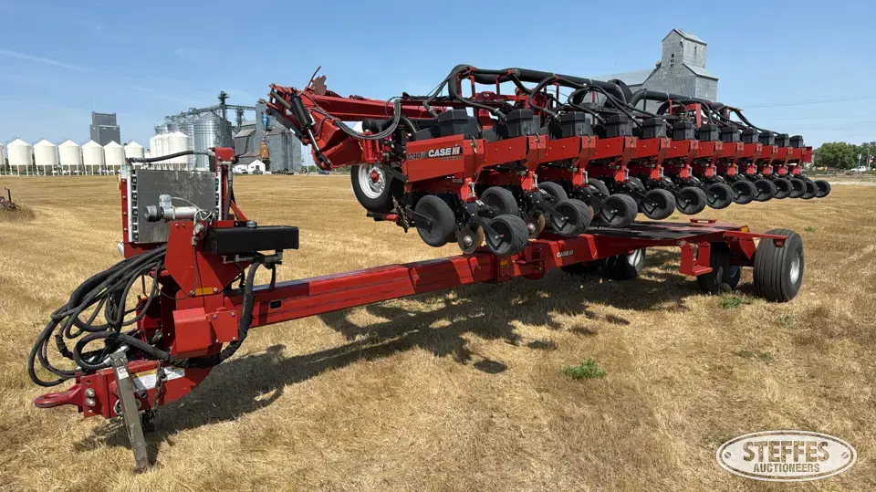 2011 Case IH 1240 Early Riser 12 or More Row Planter