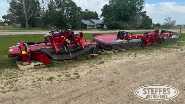 2021 New Holland MegaCutter 512R & 533R