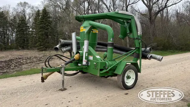 1999 Walinga Agri-Vac 5510