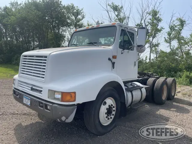 1995 International 8600