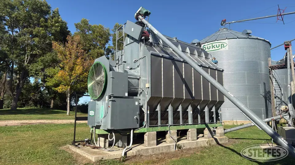 2005 Sukup T16 Grain Dryer