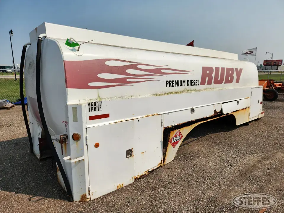 Progress Industries 80ST Fuel-Lube Truck