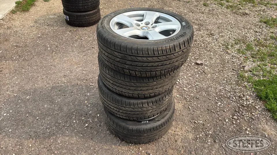 (4) Hankook Ventura S1 225/50ZR17 tires Passenger-Light Truck Tire