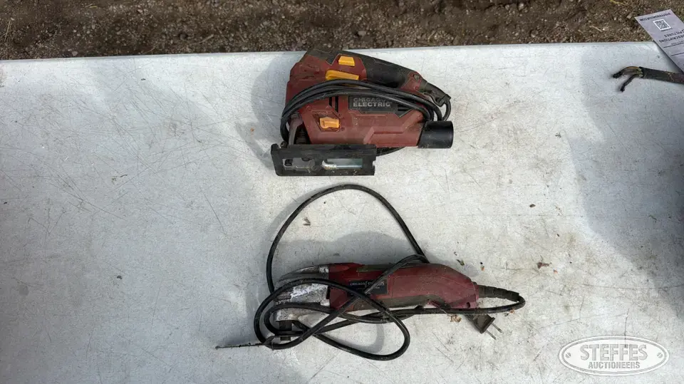 (2) Chicago Electric tools Power Tool